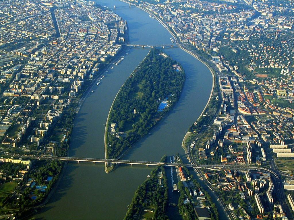 Adam'S Apartment And Free Parking Будапеща Екстериор снимка